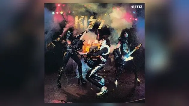 m_kissalive_090925767524