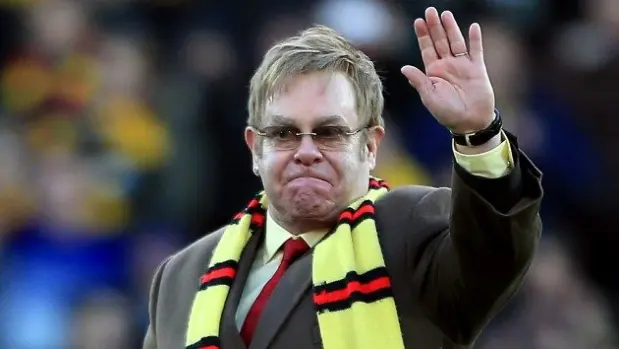 getty_eltonjohnatwatfordvicarageroad_091025260522