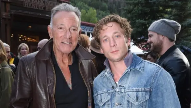 getty_brucespringsteenjeremyallenwhite_092625568064