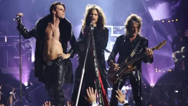 getty_aerosmithyungblud_111925554427