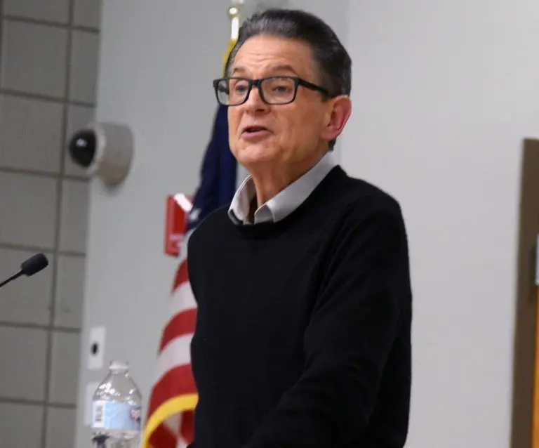 dr-don-ricker-768x638771970-1