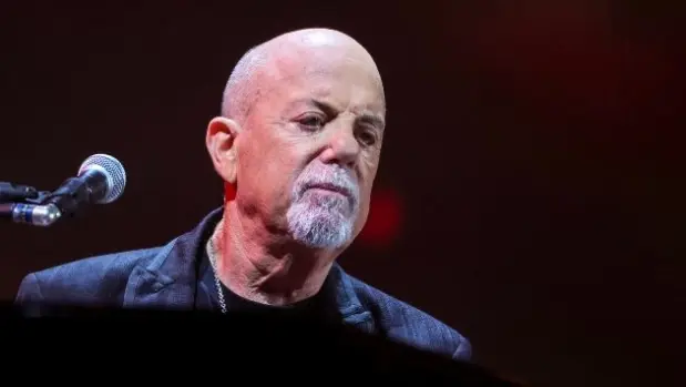 getty_billyjoel_121225725009