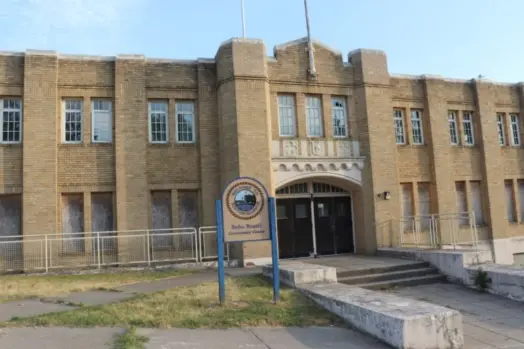 bobo-brazil-community-center-768x512947708-1