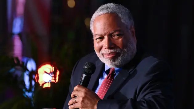 news_lonniegbunch_01122631758