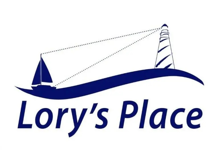 lorys-place-2-768x538913704-1