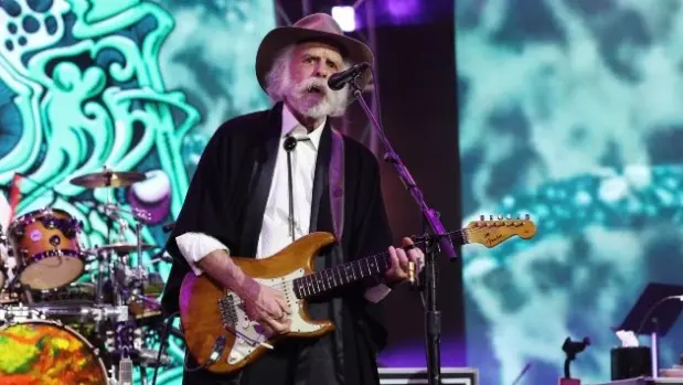 getty_bobweir_020526752251