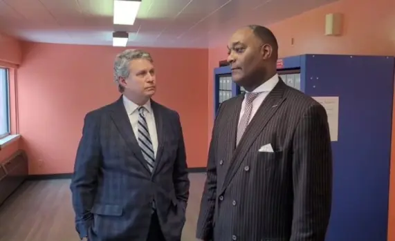 huizenga-muhammad-768x469257633-1