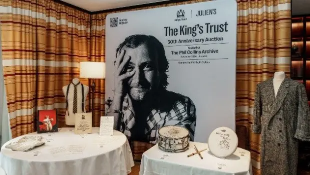 m_philcollinsauctionpreview_credit20soul20capture20studio20jac02954_034791