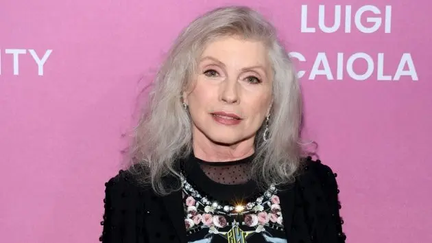 getty_debbieharry_051126843542
