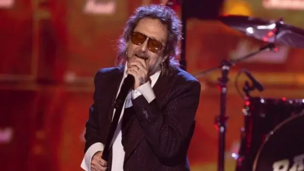 m_20rrhof_chrisrobinson_disneyfrankmicelotta_123125143032