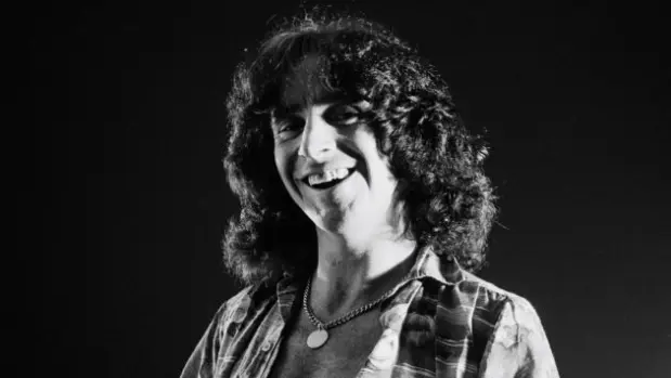 getty_bonscott_070926130215