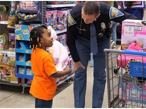 shop-with-a-cop-2024-jpg-2