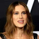 shutterstock_2237927439140111