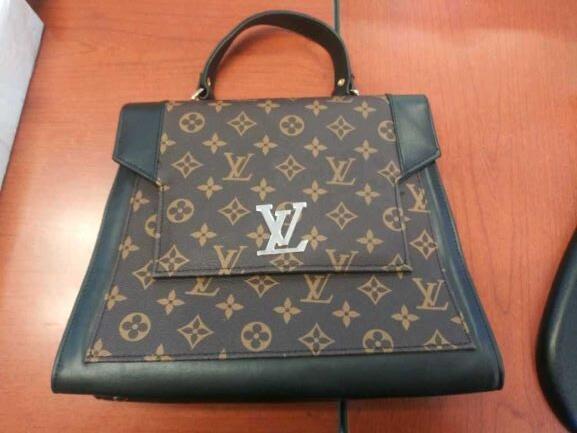 louis-vuitton-purse-7-jpg