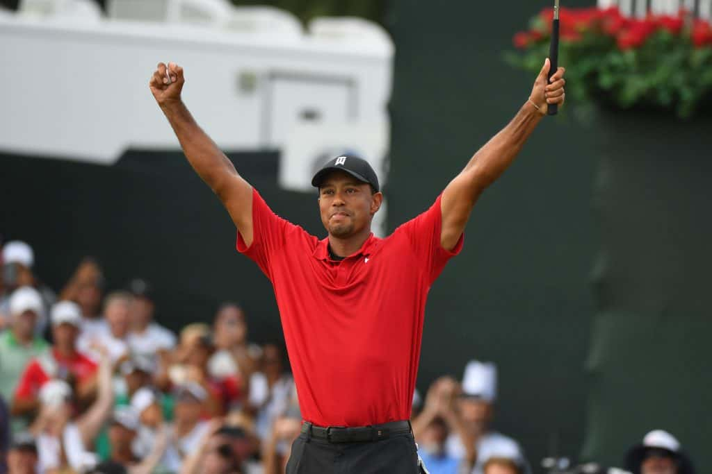 2019 Masters: Tiger Woods storms leaderboard, wins fifth green jacket