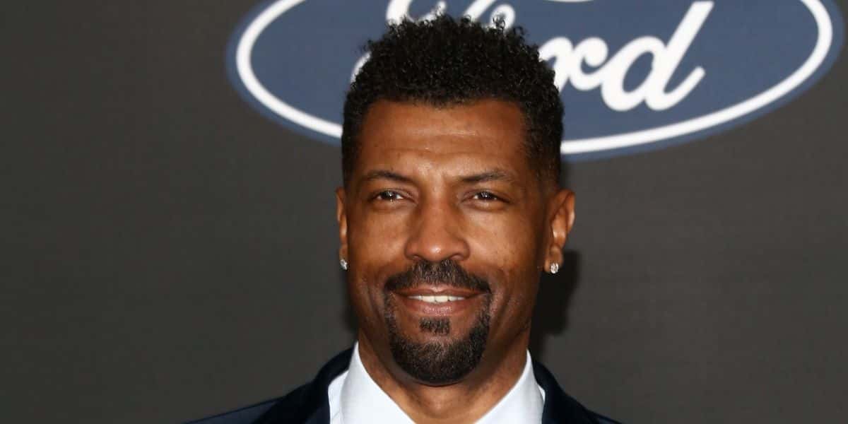 022620-style-deon-cole