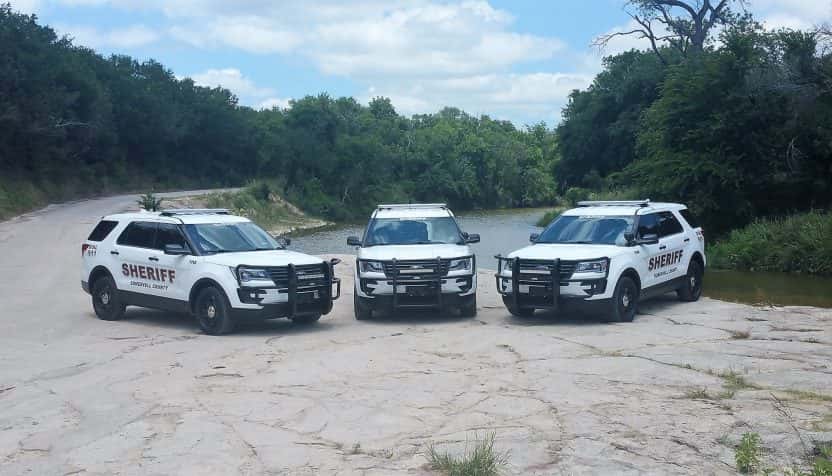 somervell-county-so-cars-on-road-facebook-832x476
