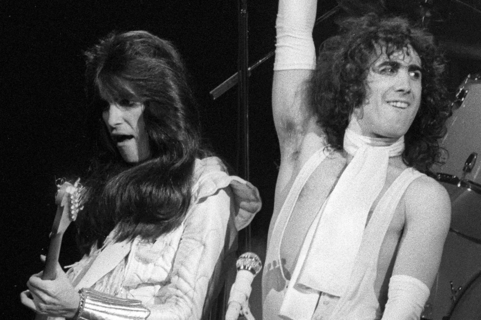 attachment-angel-band-richard-e-aaron-redferns-gettyimages-88680863