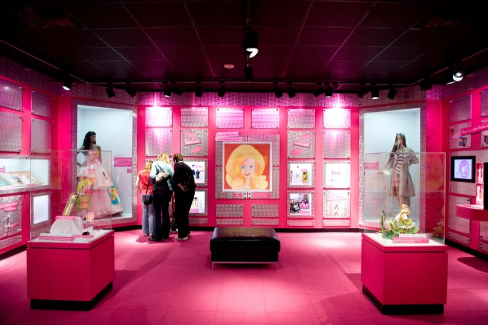 Premonition ude af drift Usikker Children's Museum And Mattel Celebrate 60 Years Of Barbie | 104.9 WAXI