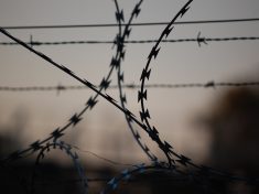 barbed-wire-765484_1920