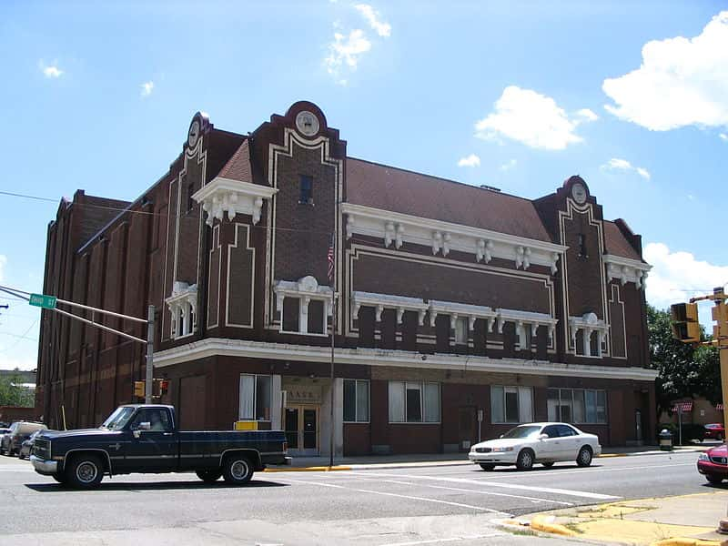 800px-terre_haute_in_-_hippodrome_theater-jpg