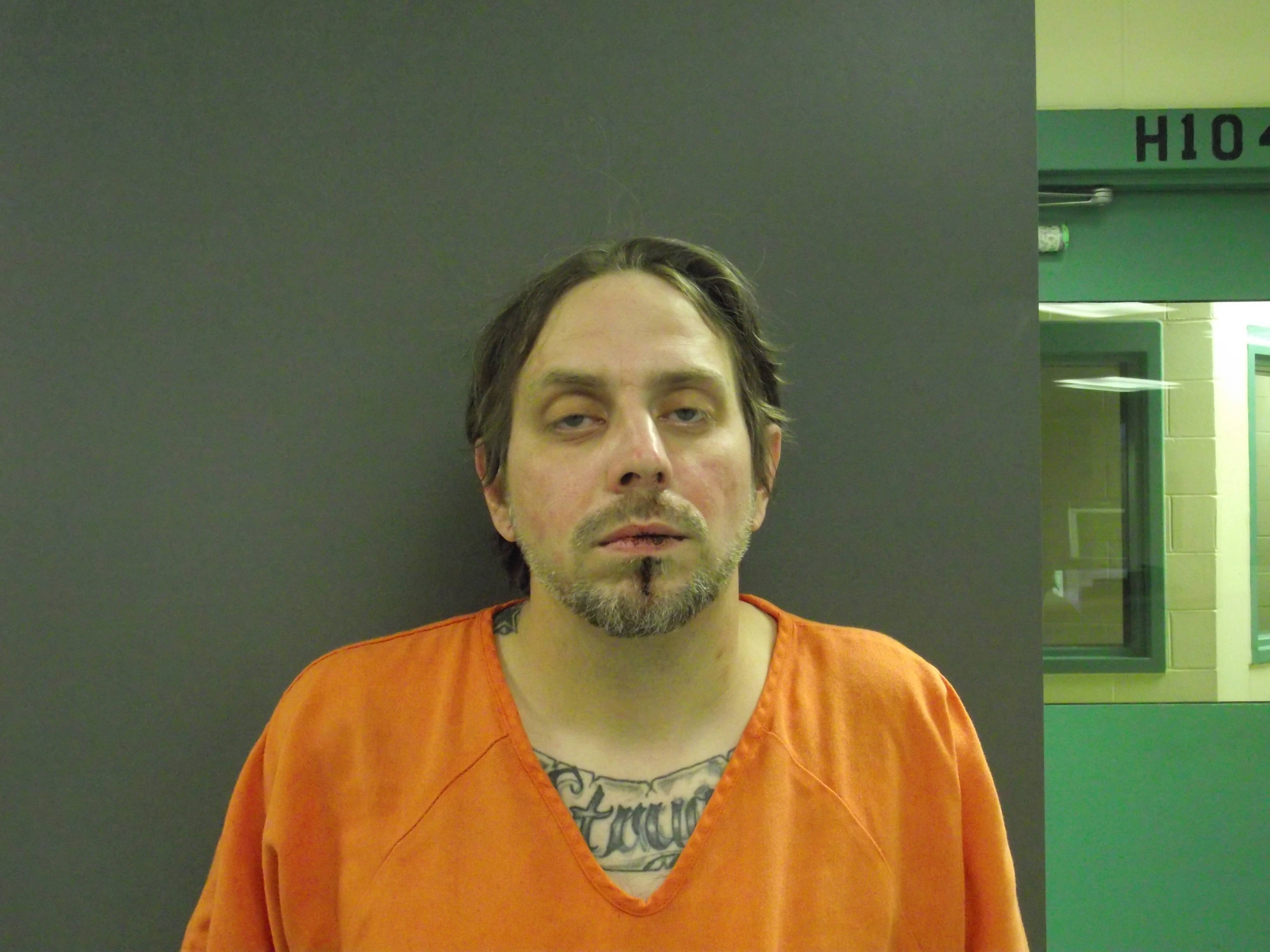 Terre Haute Man Arrested After 100 mph Chase In Parke County The