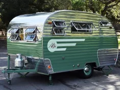 vintage-trailer