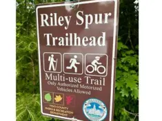 riley-spur-trail-sign