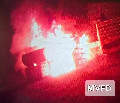 parke-co-firewood-fire