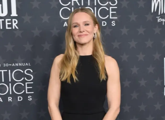 Kristen Bell at the Critics Choice Awards 2025. SANTA MONICA^ USA. February 07^ 2025