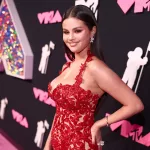 selena-gomez-mtv-vmas-cjp-2023-billboard-1548210651