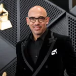 harvey-mason-jr-grammy-red-carpet-2024-billboard-1548600531
