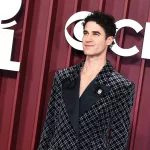 tony-awards-darren-criss-2025-billboard-1548587667