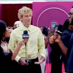 betawards_redcarpet_mgk_thumb697237