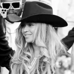 beyonce-paris-fashion-week-2025-billboard-1548616808
