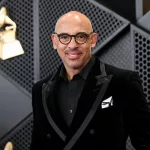 harvey-mason-jr-grammy-red-carpet-2024-billboard-1548249064