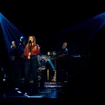 kelly-clarkson-show-total-eclipse-kellyoke-may-2025-billboard-1548605090