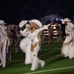 beyonce-bowl-netflix-2025-billboard-1800219890