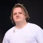 lewis-capaldi-glastonbury-2023-billboard-1548718706
