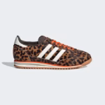 billboard-adidas-sneaker-one691089
