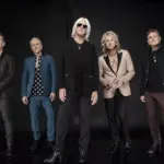def-leppard-press-2025-cr-ross-halfin-billboard-1800927361