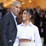 travis-barker-and-kourtney-kardashian-met-gala-2022-billboard-1548162988
