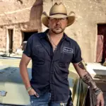 jason-aldean-2025-brian-higbee-billboard-1800909819