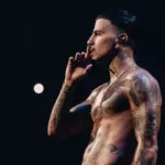 feature-rauw-alejandro-billboard-2025-bb16-marco-perretta-4-1800338230