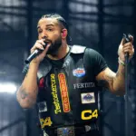 drake-wireless-festival-london-night-1-2025-billboard-1800967974