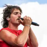 benson-boone-lollapalooza-berlin-2025-billboard-1800327443