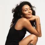 olivia-dean-2025-lola-mansell-billboard-1800820012