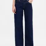 billboard-gap-low-rise-denim_11zon65285