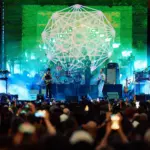 feature-01-king-gizzard-lizard-wizard-cr-maclay-heriot-billboard-2025-bb11-1548949439