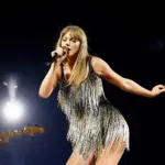 taylor-swift-eras-tour-rogers-centre-toronto-012-2024-billboard-1548860346